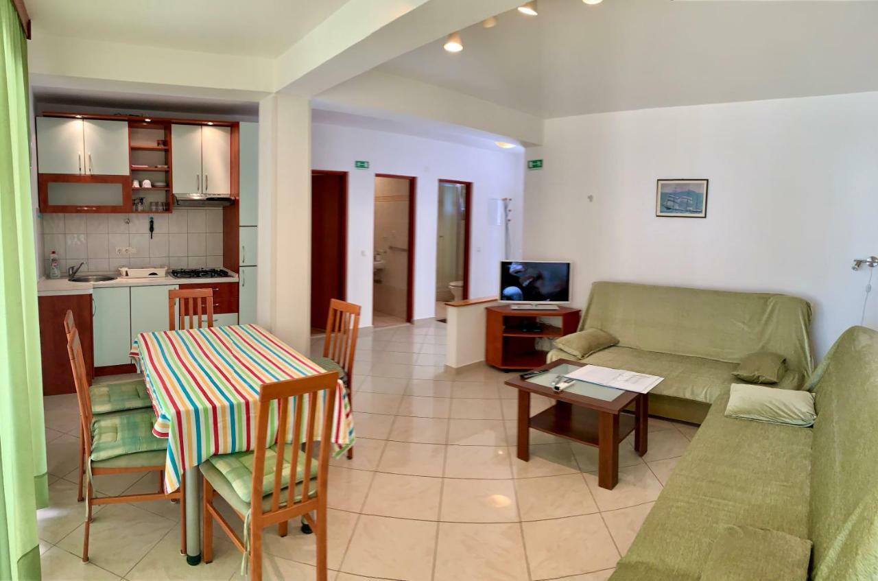 Apartments Nautic Завала Екстериор снимка